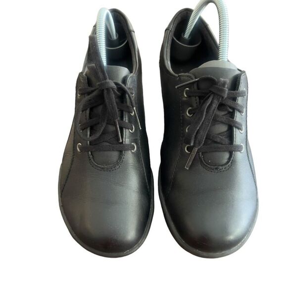 Clarks Shoes - Clarks Collections Shoes Womens 7 M Low Sneakers Black Leather Wedge